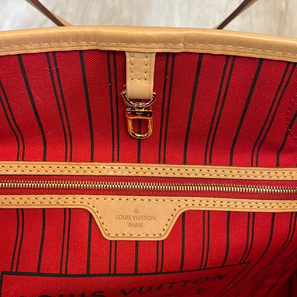 Louis Vuitton 2022 Monogram Neverfull MM 🍒Cerise Lining🍒PRISTINE🍒RFID Chipped - Picture 10 of 11